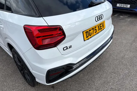 DG75XEV Audi Q2 Black Edition 30 TFSI  116 PS 6-speed Thumbnail #9