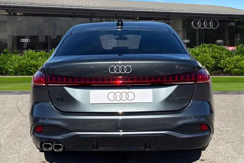  Audi A5 2.0 TDI S line Saloon S Tronic quattro Euro 6 (s/s) 5dr Thumbnail #5