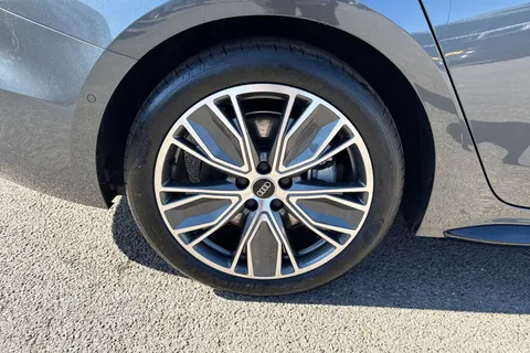  Audi A5 2.0 TDI S line Saloon S Tronic quattro Euro 6 (s/s) 5dr Thumbnail #11