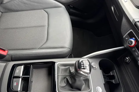 DG75XEV Audi Q2 Black Edition 30 TFSI  116 PS 6-speed Thumbnail #24