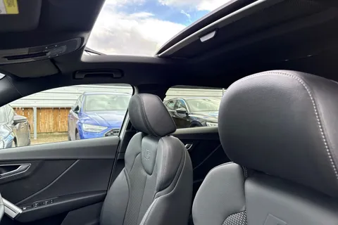 DG75XEV Audi Q2 Black Edition 30 TFSI  116 PS 6-speed Thumbnail #26