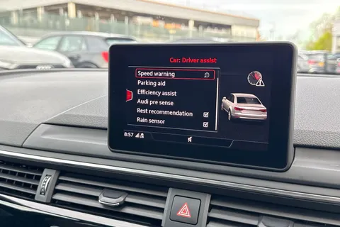 FB19OLU Audi A4 Black Edition 45 TFSI quattro 245 PS S tronic Thumbnail #35