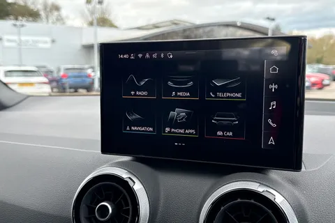 DG75XEV Audi Q2 Black Edition 30 TFSI  116 PS 6-speed Thumbnail #35