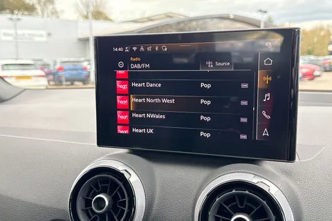 DG75XEV Audi Q2 Black Edition 30 TFSI  116 PS 6-speed Thumbnail #36