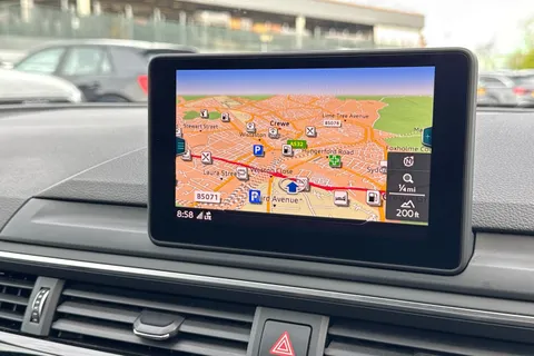 FB19OLU Audi A4 Black Edition 45 TFSI quattro 245 PS S tronic Thumbnail #43