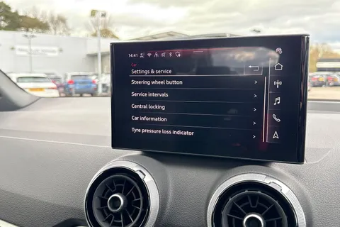 DG75XEV Audi Q2 Black Edition 30 TFSI  116 PS 6-speed Thumbnail #47