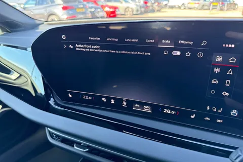  Audi A5 2.0 TDI S line Saloon S Tronic quattro Euro 6 (s/s) 5dr Thumbnail #44