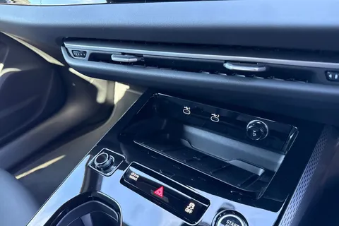  Audi A5 2.0 TDI S line Saloon S Tronic quattro Euro 6 (s/s) 5dr Thumbnail #49