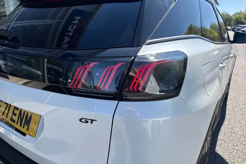 7 of 66 for PEUGEOT 3008 1.2 PureTech GT Premium EAT Euro 6 (s/s) 5dr