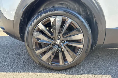 10 of 66 for PEUGEOT 3008 1.2 PureTech GT Premium EAT Euro 6 (s/s) 5dr