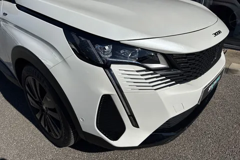 24 of 66 for PEUGEOT 3008 1.2 PureTech GT Premium EAT Euro 6 (s/s) 5dr