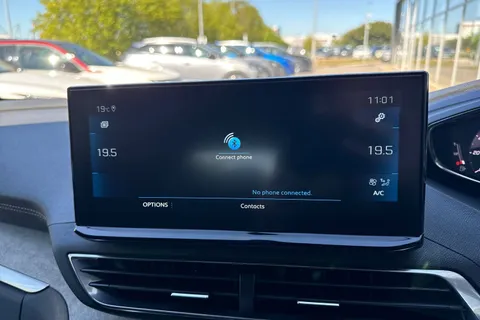 47 of 66 for PEUGEOT 3008 1.2 PureTech GT Premium EAT Euro 6 (s/s) 5dr