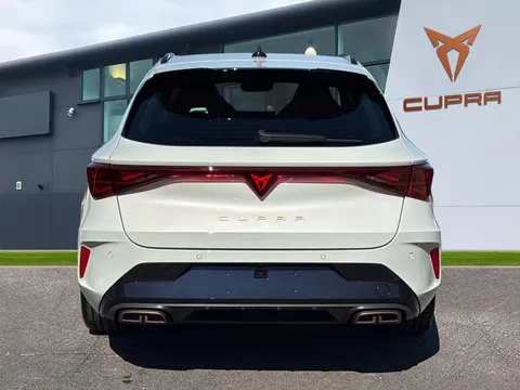  CUPRA Leon 1.5 eHybrid 25.8kWh Shadow Edition DSG Euro 6 (s/s) 5dr Thumbnail #5