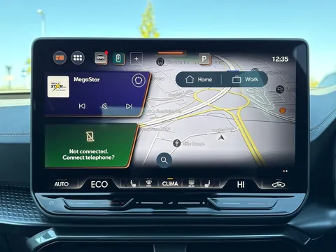  CUPRA Leon 1.5 eHybrid 25.8kWh Shadow Edition DSG Euro 6 (s/s) 5dr Thumbnail #12