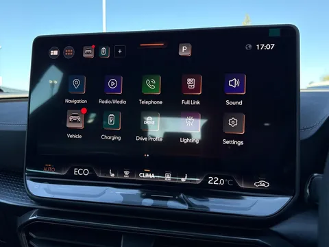  CUPRA Formentor 1.5 eHybrid 25.8kWh V2 DSG Euro 6 (s/s) 5dr Thumbnail #12