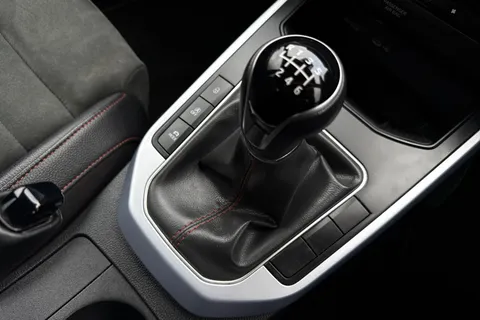 23 of 42 for SEAT Arona 1.0 TSI FR Sport Euro 6 (s/s) 5dr