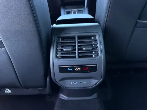  CUPRA Formentor 1.5 eHybrid 25.8kWh V2 DSG Euro 6 (s/s) 5dr Thumbnail #37
