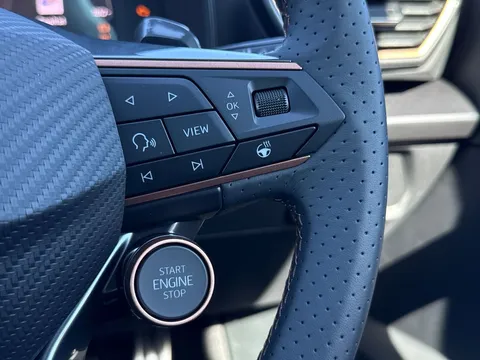  CUPRA Formentor 1.5 eHybrid 25.8kWh V2 DSG Euro 6 (s/s) 5dr Thumbnail #39