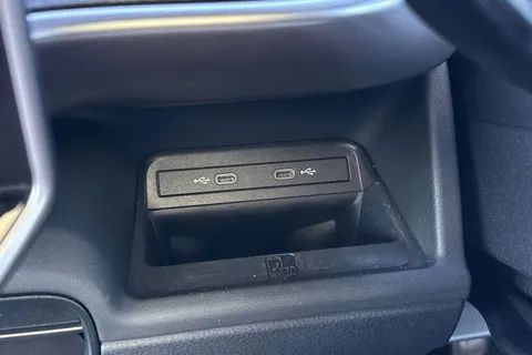 DA75CLX Volkswagen ID. Buzz 250kW GTX Pro 86kWh 5dr 4MOTION LWB Auto [7 Seat] Thumbnail #36