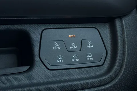 DA75CLX Volkswagen ID. Buzz 250kW GTX Pro 86kWh 5dr 4MOTION LWB Auto [7 Seat] Thumbnail #39