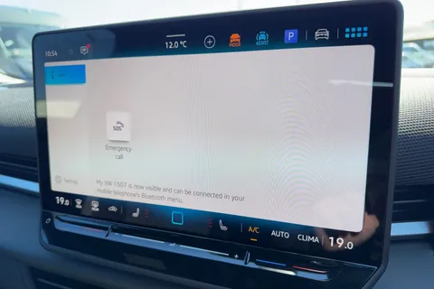 Volkswagen T-Roc 1.5 eTSI MHEV R-Line DSG Euro 6 (s/s) 5dr Thumbnail #52