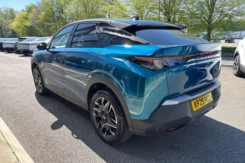 KP25NCO PEUGEOT 3008 1.2 GT e-DSC6 Euro 6 (s/s) 5dr Thumbnail #29