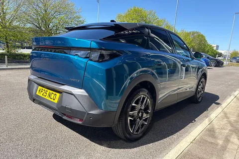 KP25NCO PEUGEOT 3008 1.2 GT e-DSC6 Euro 6 (s/s) 5dr Thumbnail #34