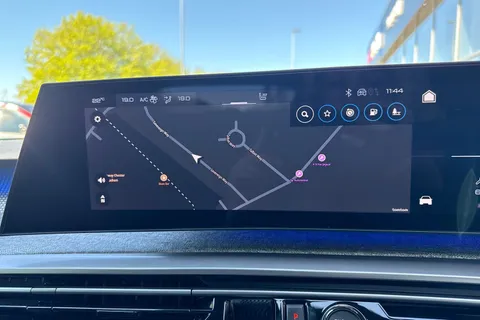 KP25NCO PEUGEOT 3008 1.2 GT e-DSC6 Euro 6 (s/s) 5dr Thumbnail #49