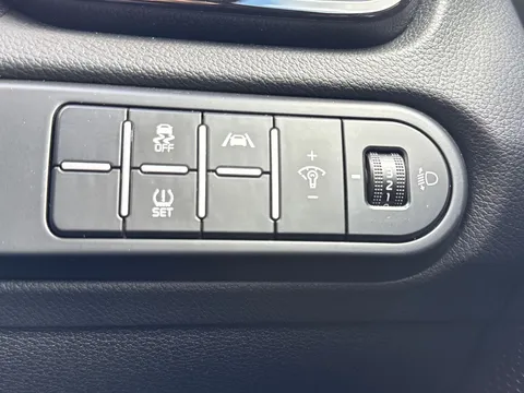 MW72VXC Kia Xceed 1.5 T-GDi GT-Line Euro 6 (s/s) 5dr Thumbnail #36