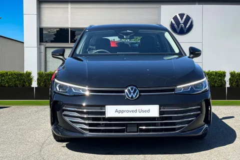 DF25NBL Volkswagen Passat 1.5 TSI eHybrid 204PS Life 5dr DSG ⭐18' 'York' Dark Graphite Alloys⭐ Thumbnail #7