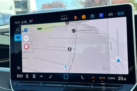 DF25NBL Volkswagen Passat 1.5 TSI eHybrid 204PS Life 5dr DSG ⭐18' 'York' Dark Graphite Alloys⭐ Thumbnail #18