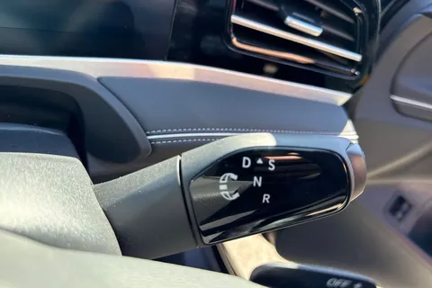 DF25NBL Volkswagen Passat 1.5 TSI eHybrid 204PS Life 5dr DSG ⭐18' 'York' Dark Graphite Alloys⭐ Thumbnail #24