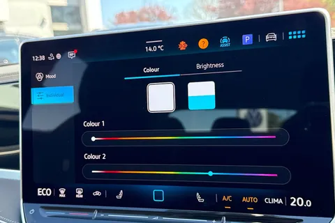 DF25NBL Volkswagen Passat 1.5 TSI eHybrid 204PS Life 5dr DSG ⭐18' 'York' Dark Graphite Alloys⭐ Thumbnail #30