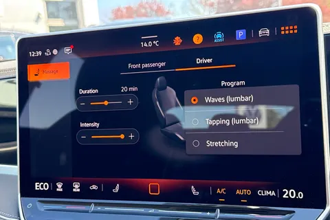 DF25NBL Volkswagen Passat 1.5 TSI eHybrid 204PS Life 5dr DSG ⭐18' 'York' Dark Graphite Alloys⭐ Thumbnail #34