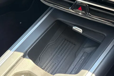 DF25NBL Volkswagen Passat 1.5 TSI eHybrid 204PS Life 5dr DSG ⭐18' 'York' Dark Graphite Alloys⭐ Thumbnail #36