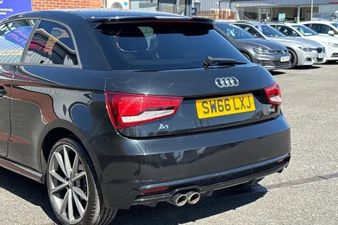 SW66LXJ Audi A1 1.4 TFSI CoD Black Edition Euro 6 (s/s) 3dr Thumbnail #9