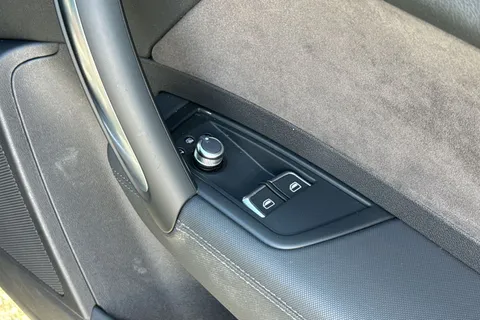 SW66LXJ Audi A1 1.4 TFSI CoD Black Edition Euro 6 (s/s) 3dr Thumbnail #22