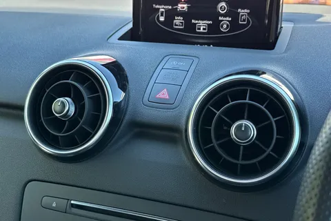 SW66LXJ Audi A1 1.4 TFSI CoD Black Edition Euro 6 (s/s) 3dr Thumbnail #43