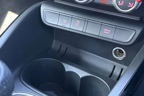 SW66LXJ Audi A1 1.4 TFSI CoD Black Edition Euro 6 (s/s) 3dr Thumbnail #46