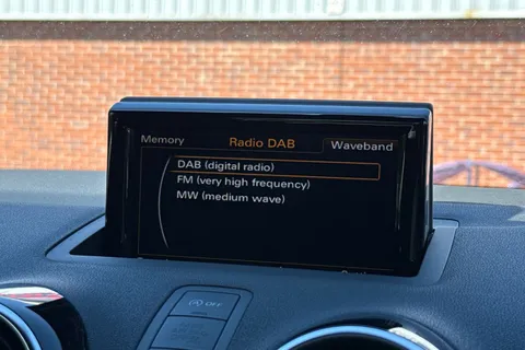 SW66LXJ Audi A1 1.4 TFSI CoD Black Edition Euro 6 (s/s) 3dr Thumbnail #50