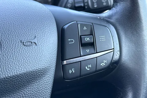 30 of 51 for Ford Focus 1.5 EcoBlue Active Auto Euro 6 (s/s) 5dr