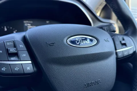 35 of 51 for Ford Focus 1.5 EcoBlue Active Auto Euro 6 (s/s) 5dr