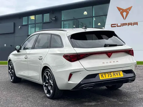 2 of 46 for CUPRA LEON 1.5 eTSI 150 V2 5dr DSG