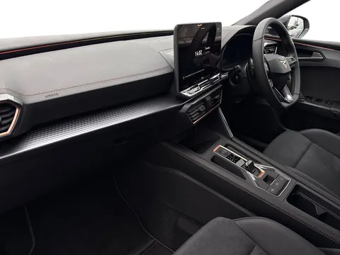 9 of 46 for CUPRA LEON 1.5 eTSI 150 V2 5dr DSG