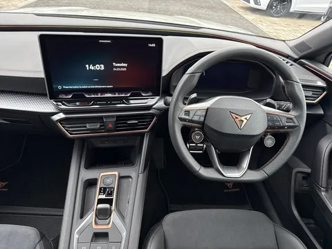 13 of 46 for CUPRA LEON 1.5 eTSI 150 V2 5dr DSG