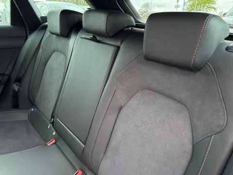 14 of 46 for CUPRA LEON 1.5 eTSI 150 V2 5dr DSG