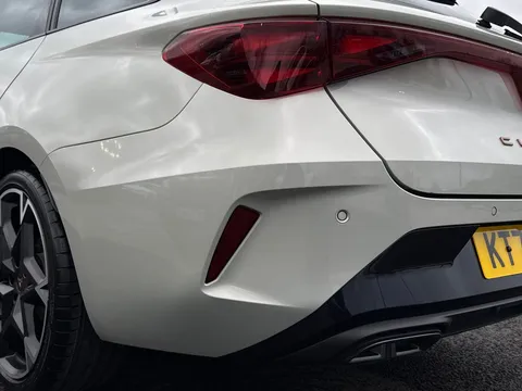 16 of 46 for CUPRA LEON 1.5 eTSI 150 V2 5dr DSG