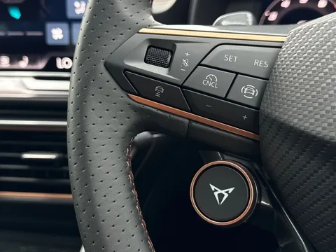 34 of 46 for CUPRA LEON 1.5 eTSI 150 V2 5dr DSG