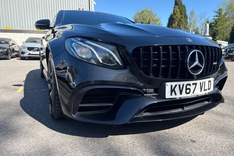 KV67VLD Mercedes-Benz E Class 4.0 E63 V8 BiTurbo AMG SpdS MCT 4MATIC+ Euro 6 (s/s) 4dr Thumbnail #18