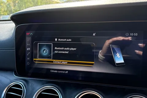 KV67VLD Mercedes-Benz E Class 4.0 E63 V8 BiTurbo AMG SpdS MCT 4MATIC+ Euro 6 (s/s) 4dr Thumbnail #31